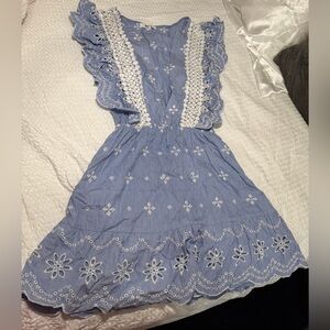 BB Dakota Blue and White Floral Dress